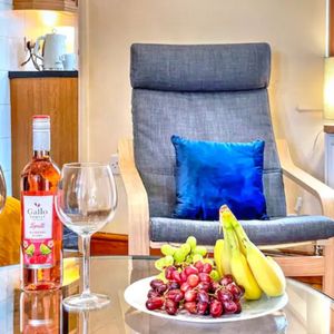 2 Bed Terraced House, Waveley Road, CV1 - Photo 2