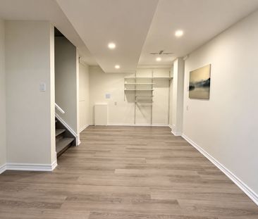 For Lease - 604 Hamilton Crescent, Milton, Ontario - Photo 1