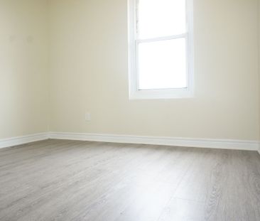 For Lease - 46 Shoredale Drive, Toronto, Ontario - Photo 5