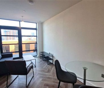 AVAILABLE JAN 14TH | FULLY FURNISHED | LOCATED IN THE SPECTACULAR G... - Photo 3