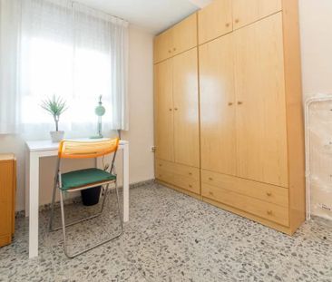 Carrer de la República Argentina, Valencia, Valencian Community 46021 - Photo 3