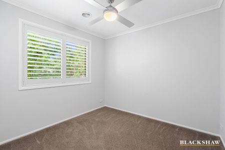 62 Taylor Street, Ngunnawal ACT 2913 - House For Rent | Domain - Photo 5