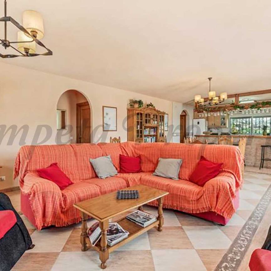 Country Property in Nerja, Andalucia , Costa del Sol - Foto 1