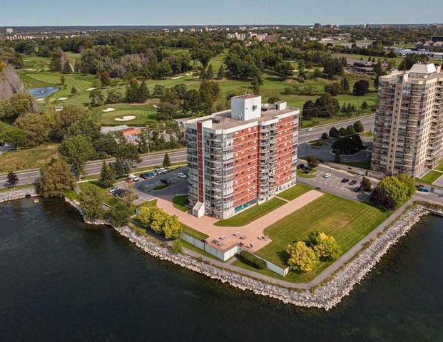 Richardson Wharf | 1066 King Street W., Kingston - Photo 1