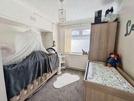 Pittville Crescent Lane, Pittville, Cheltenham, GL52 - Photo 4