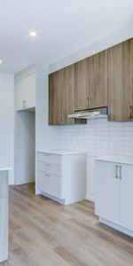 3 1/2 au rez-de-chaussée disponible maintenant - Photo 3