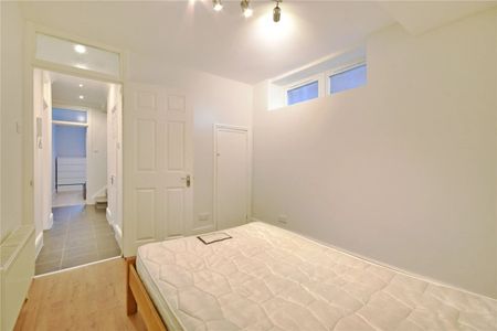3 Bedroom Flat - Photo 5