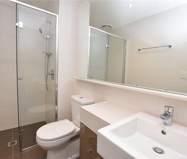 Epic: 9th Floor - Two Bedroom Apartment Boasting Fantastic Building... - Photo 6