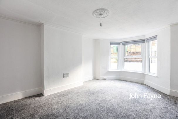 Blackheath Road, London, SE10 - Photo 1