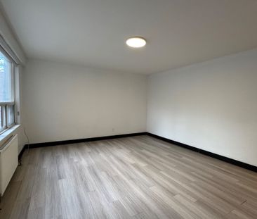 For Lease - 600 Eglinton Avenue Unit# 105, Toronto, Ontario - Photo 5