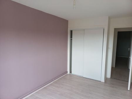 Très bel appartement T3 refait à neuf dans parc verdoyant à Imphy - Photo 3