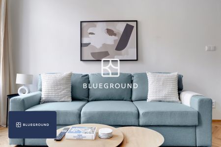 Apartment for rent, 2+kk - 1 bedroom, 50m - Photo 3