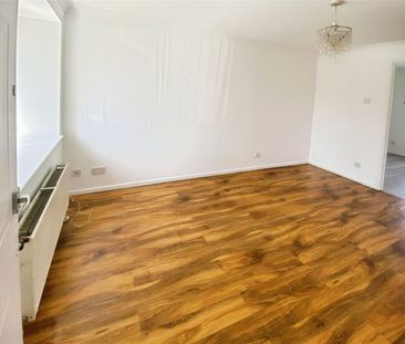 St. Aidans Grove, Liverpool, L36 - Photo 4