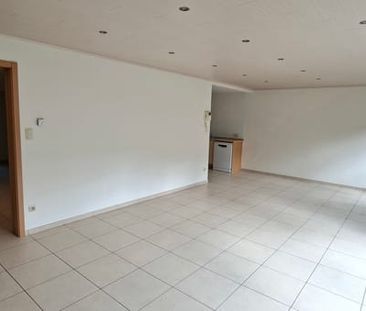 Appartement te huur - foto 2