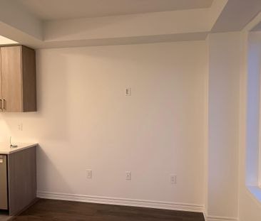 For Lease - 3521 Brickyard Drive, Pickering, Ontario - Photo 3