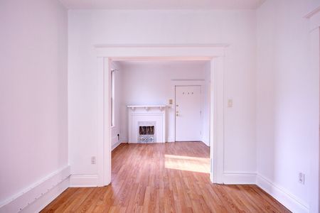 For Lease - 34 Winchester Street Unit# 1, Toronto, Ontario - Photo 2