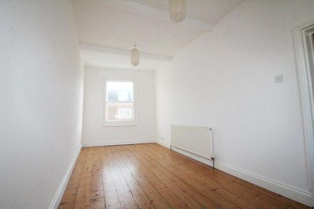 2 bedroom apartment to rent Hove, BN3 - Photo 3