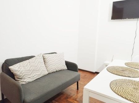 Rua de São Sebastião da Pedreira, Lisbon, Lisbon 1050-010 - Photo 2