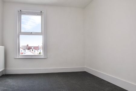 Shakespeare Road, Gillingham, London - Photo 3