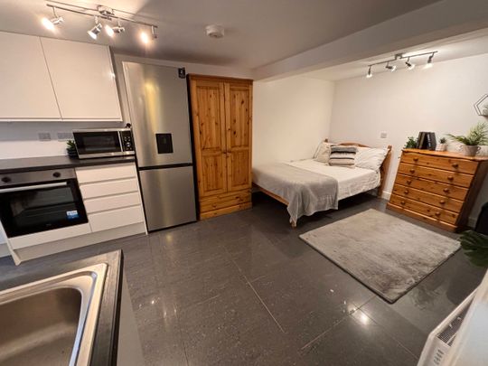 Studio, 49 Lower Ford Street – Student Accommodation Coventry - Photo 1