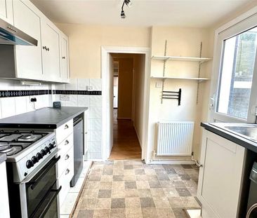 1 bedroom flat to rent - Photo 6