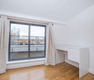 3 bedroom penthouse to rent - Photo 4
