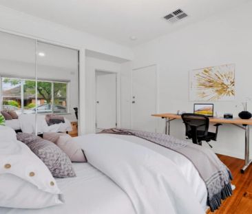 Single Room - Photo 2