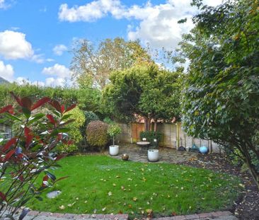 3 bedroom terraced house to rent - Photo 5