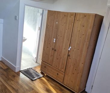 Studio Flat, Stopford Road, E13 - Photo 3