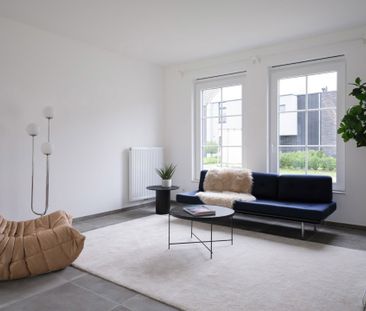 Ruime energiezuinige nieuwbouw met 5 slaapkamers en grote tuin op T... - Photo 1