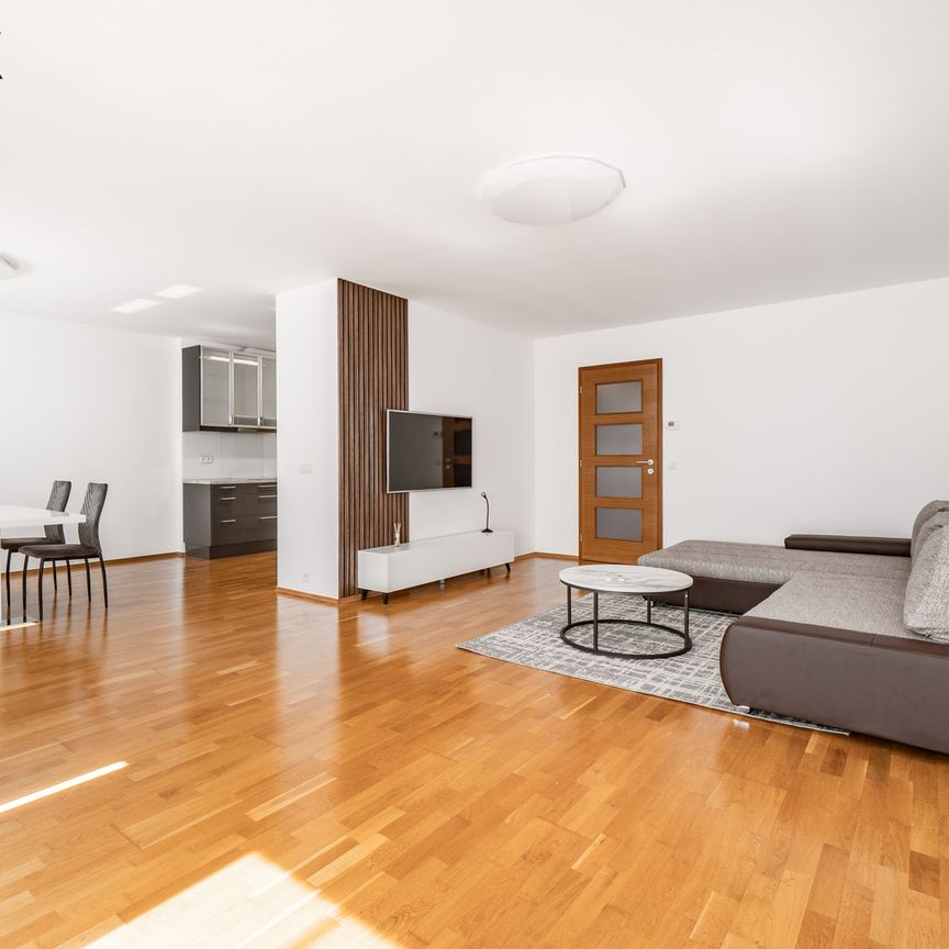 Pronájem bytu 3+kk v osobním vlastnictví 115 m², Praha 5 - Smíchov - Photo 1