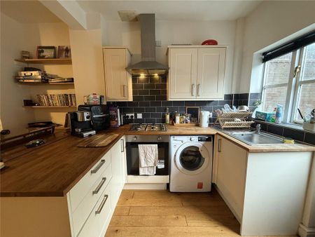 2 bedroom terraced house to rent - Photo 5
