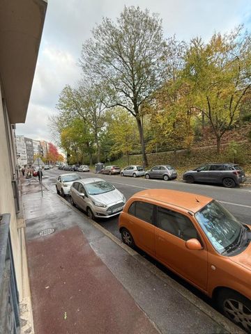 Location Appartement 1 pièce 17m² ISSY LES MOULINEAUX 92130 - Photo 4