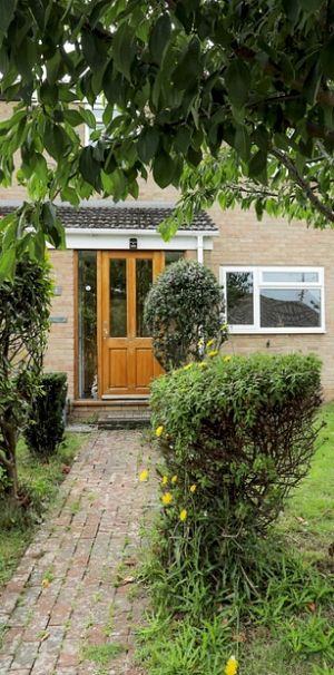 Roselands, Walmer, Deal, CT14 7QE, Kent - Photo 1
