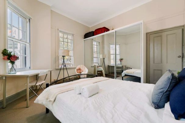 461 Harris, Sydney - Photo 1