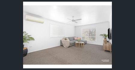 STYLE, SPACE AND A LITTLE BIT OF SURPRISE - Photo 5