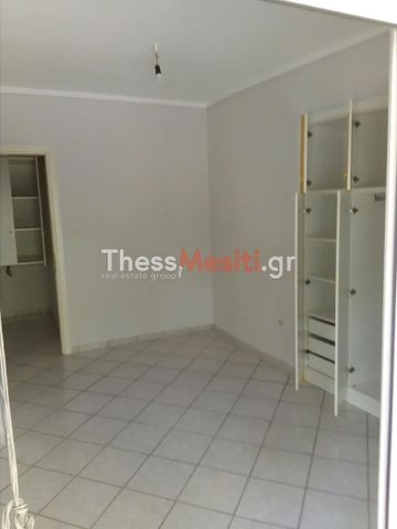 Διαμέρισμα για ενοικίαση 40 Εκκλησιές - Ευαγγελίστρια - Photo 2