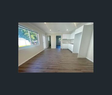 Modern Granny-Flat with Courtyard, Secure Parking - Photo 1