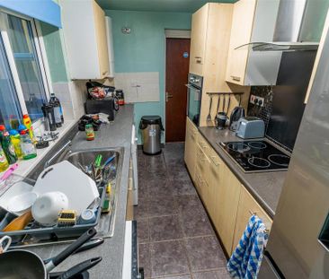 4 bedroom house to rent - Photo 1