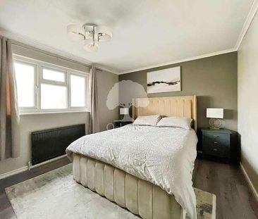 Fotheringay Gardens, Slough, SL1 - Photo 4