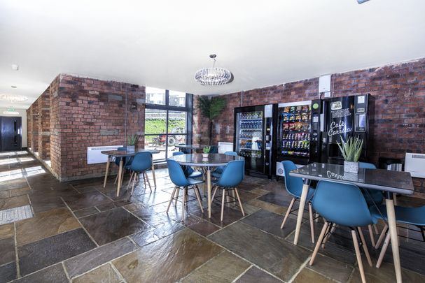 1 Bed Fully Furnished Apartment - Photo 1