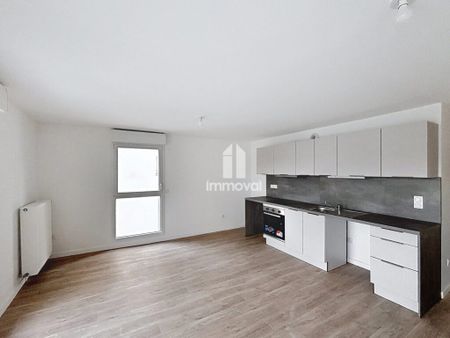 LINGOLSHEIM - T3 - 61.80 m² - Photo 3