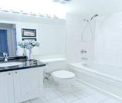 Yonge/Sheppard-Penthouse spacious 2Bdrm+Den 2Bath 1Parking 1locker. - Photo 3