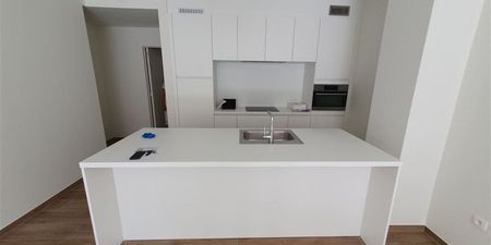 Appartement te huur in Antwerpen voor € 1.300 met 3 slaapkamers - Foto 4