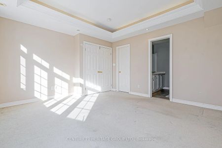 520 Silken Laumann Drive #2 - Photo 5