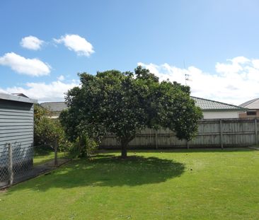 Cosy three bedroom in Greerton - Greerton - Photo 4