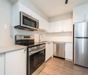 220 Steeles Avenue West — Spacious 1 Bedroom in Central Brampton - Photo 5