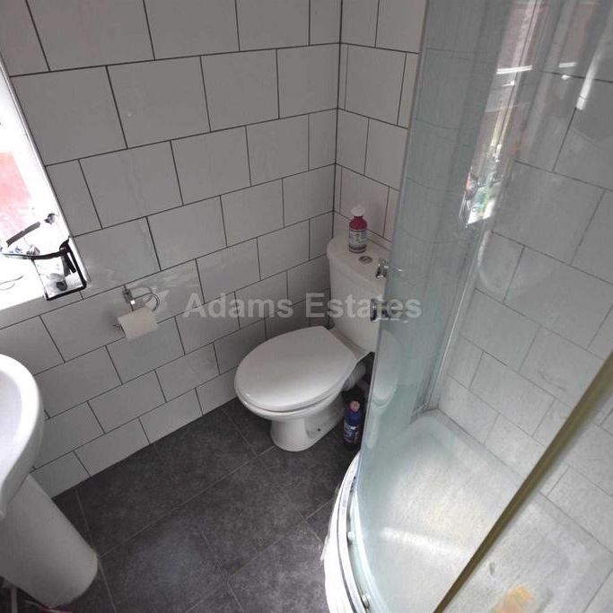 5 bedroom terraced house to rent - Photo 1