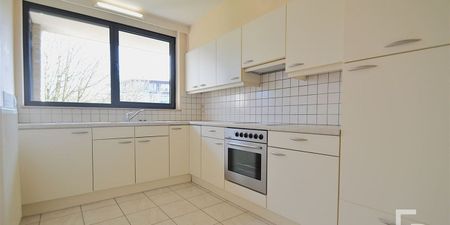 Appartement te huur in Ieper voor € 675 met 2 slaapkamers - Foto 2