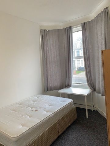 En-Suite Student Rooms – Newport Road - Photo 5